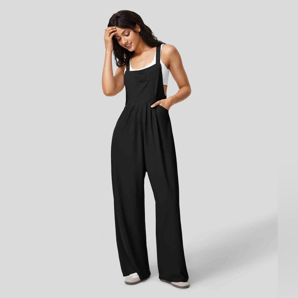 Halara Adjustable Straps Overalls
